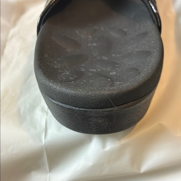 MEGNYA Black Women's Sandals - Picture 9 of 9